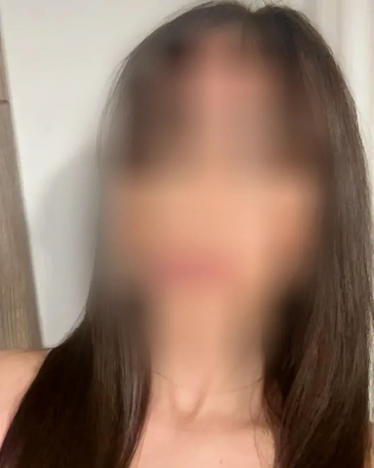 Deborah, 23 anni