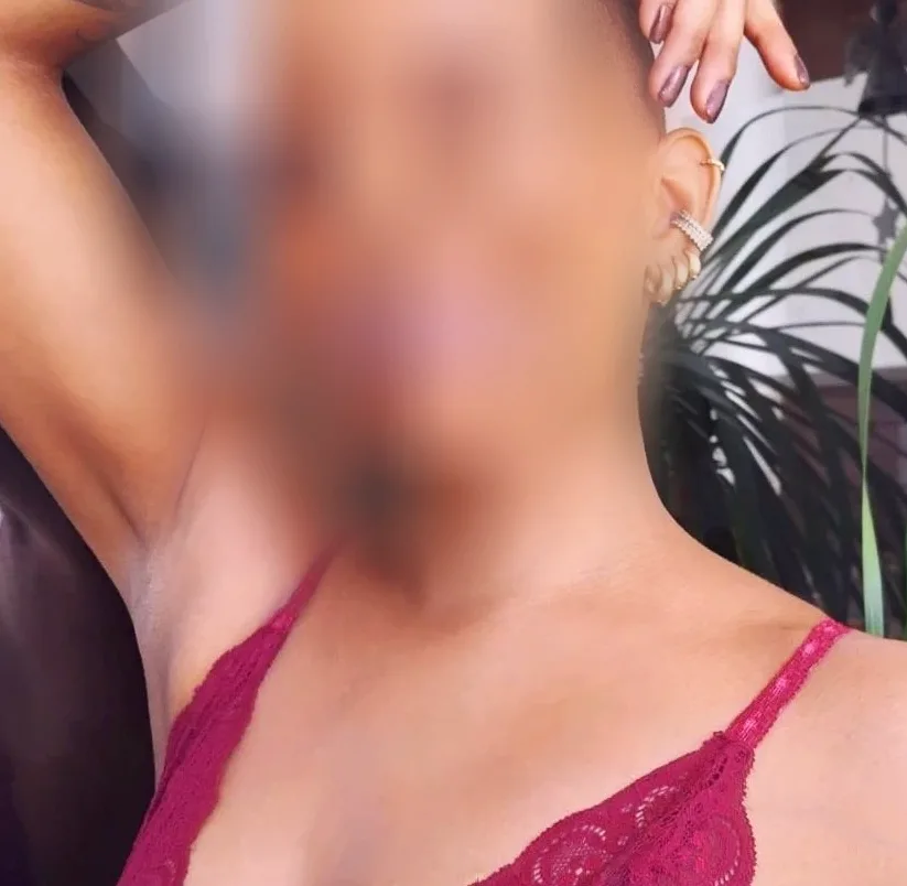 Ramona, 24 anni